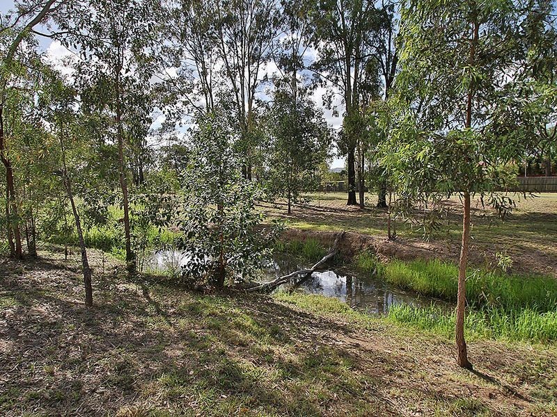 5 Riley Court, Kensington Grove QLD 4341