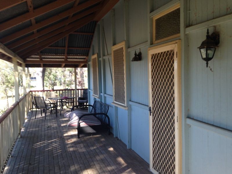 10 Miles Road, Laidley Heights QLD 4341