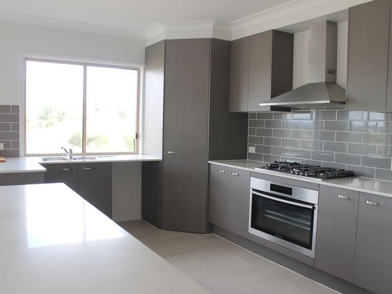9 Regent Court, Regency Downs QLD 4341