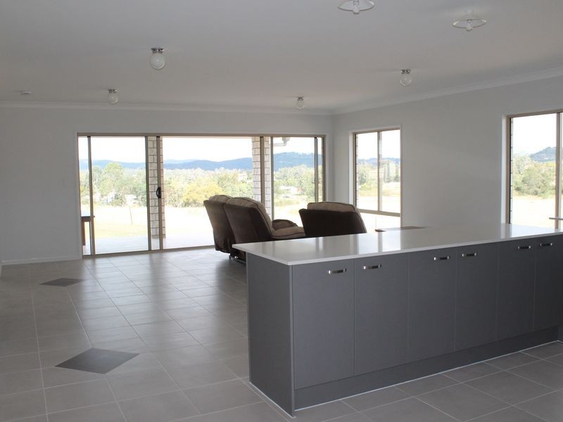 9 Regent Court, Regency Downs QLD 4341