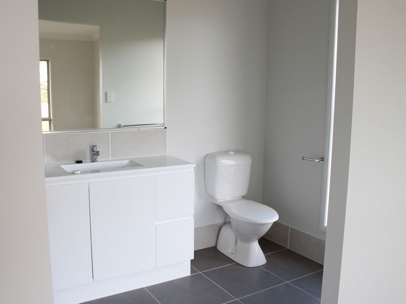 9 Regent Court, Regency Downs QLD 4341