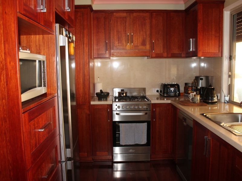 75 Cricket Road, Regency Downs QLD 4341