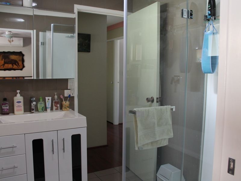 75 Cricket Road, Regency Downs QLD 4341