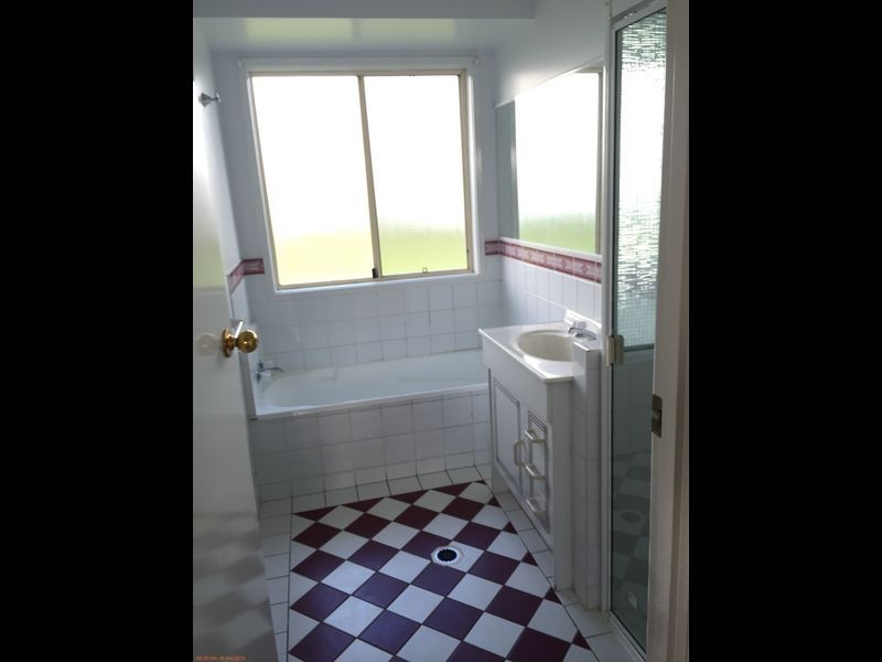 4 Jeannine Drive, Forest Hill QLD 4342