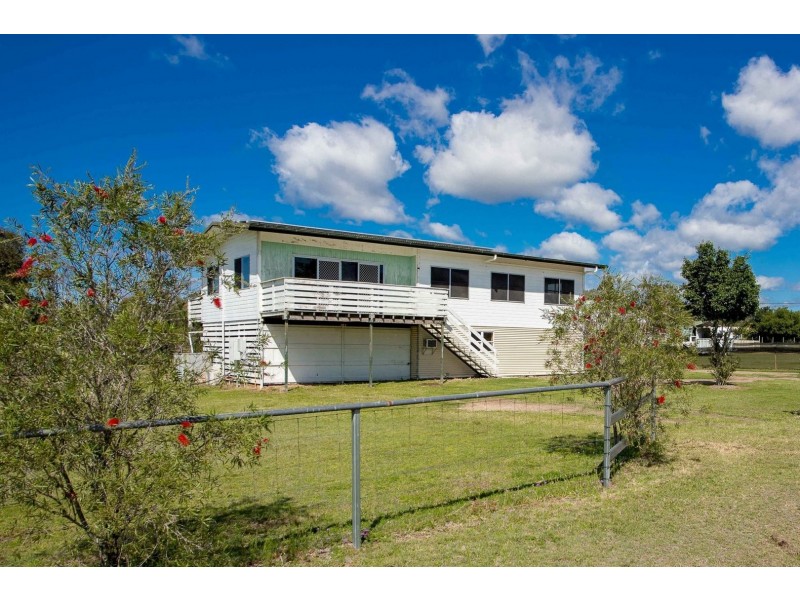 26 Sandalwood Drive, Brightview QLD 4311