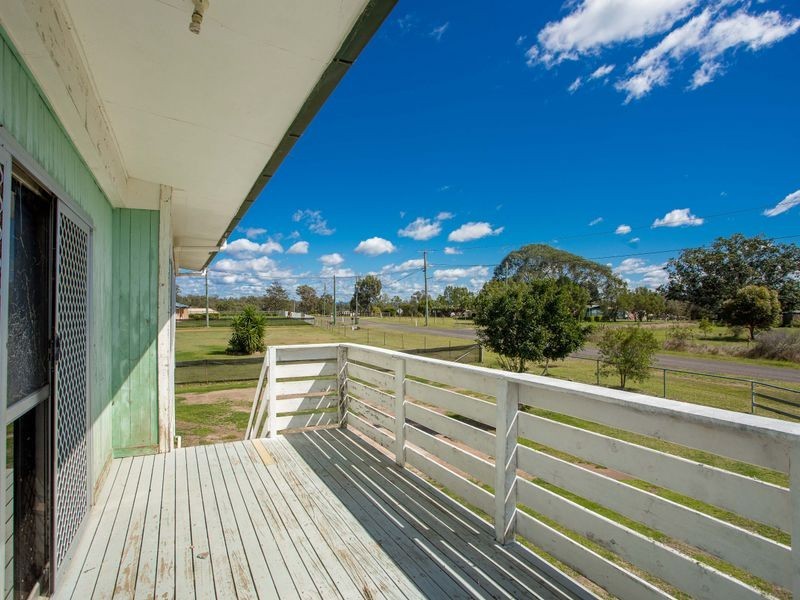 26 Sandalwood Drive, Brightview QLD 4311