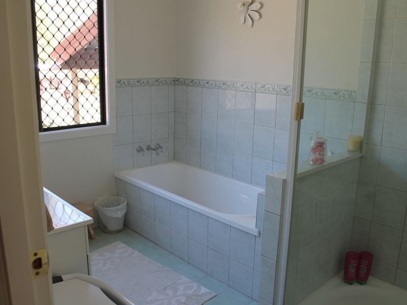 51 Hughes Road, Plainland QLD 4341