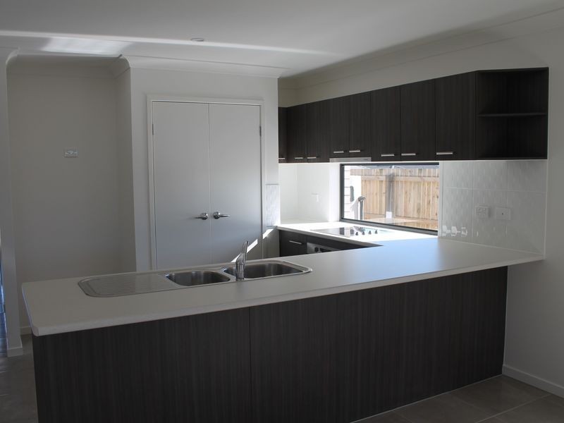 1/7 Richmond Terrace, Plainland QLD 4341