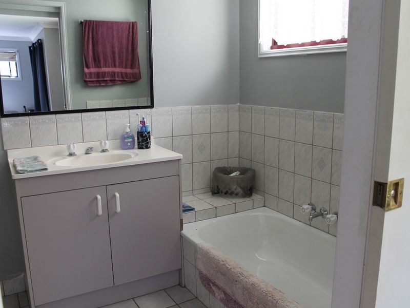 14A Caleys Court, Lockrose QLD 4342