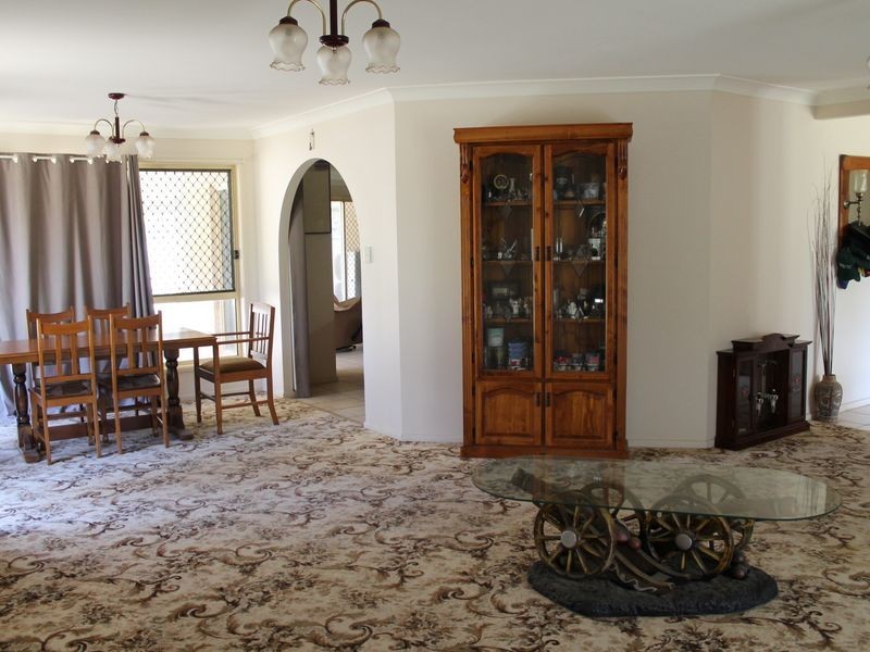 35 Waddington Parade, Forest Hill QLD 4342