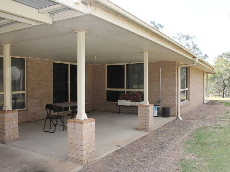 35 Waddington Parade, Forest Hill QLD 4342