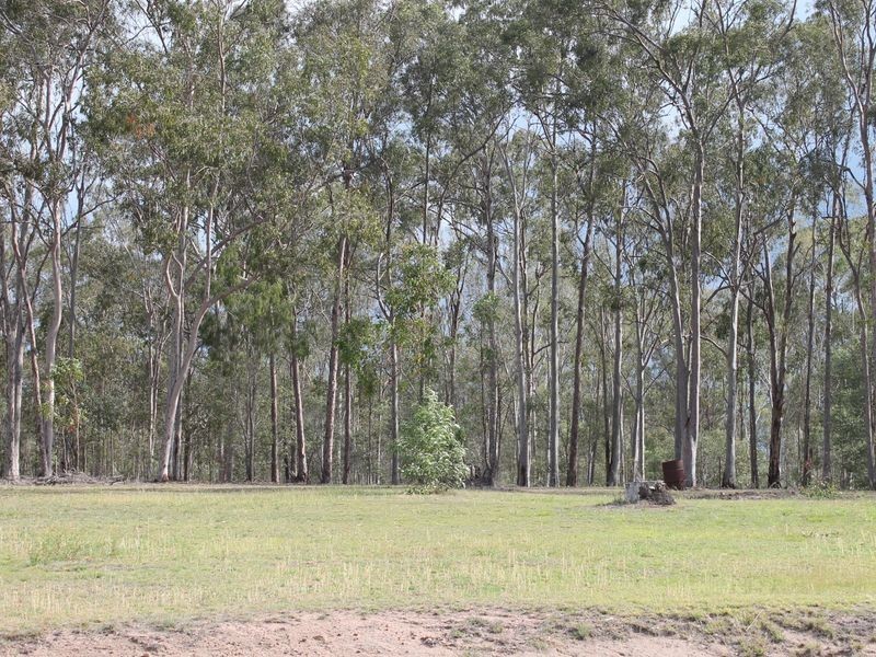 35 Waddington Parade, Forest Hill QLD 4342