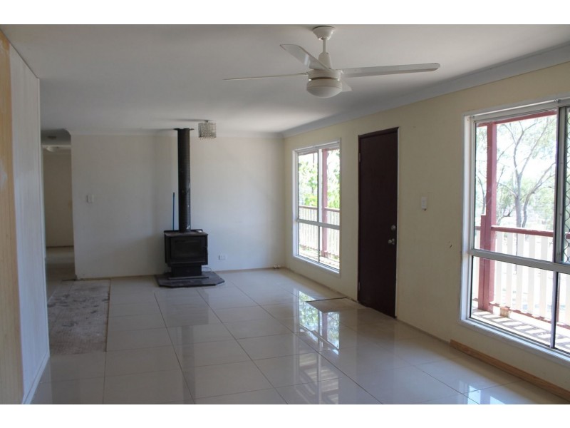 60 Cricket Road, Regency Downs QLD 4341