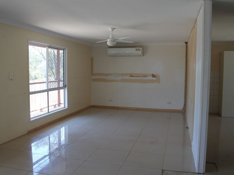 60 Cricket Road, Regency Downs QLD 4341