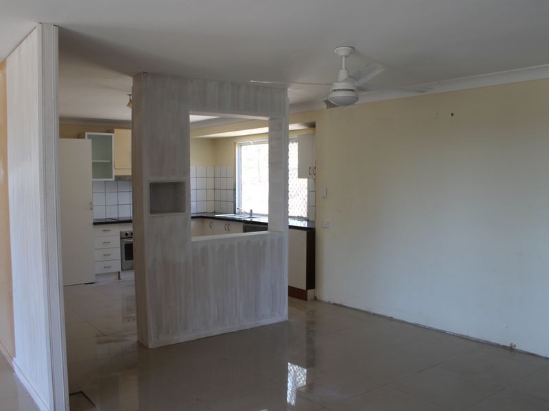 60 Cricket Road, Regency Downs QLD 4341