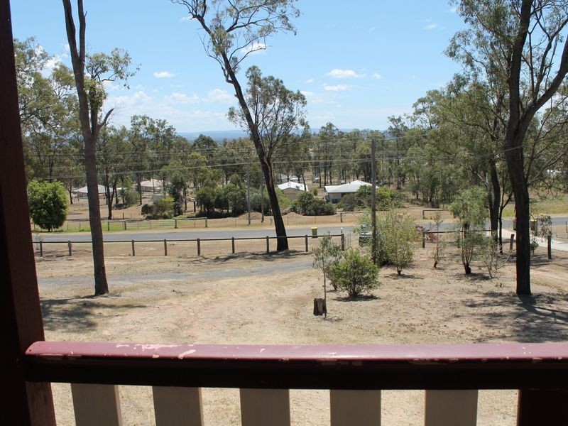 60 Cricket Road, Regency Downs QLD 4341