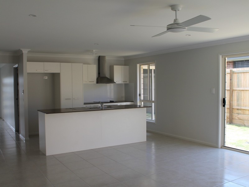 6 Culgoa Drive, Plainland QLD 4341