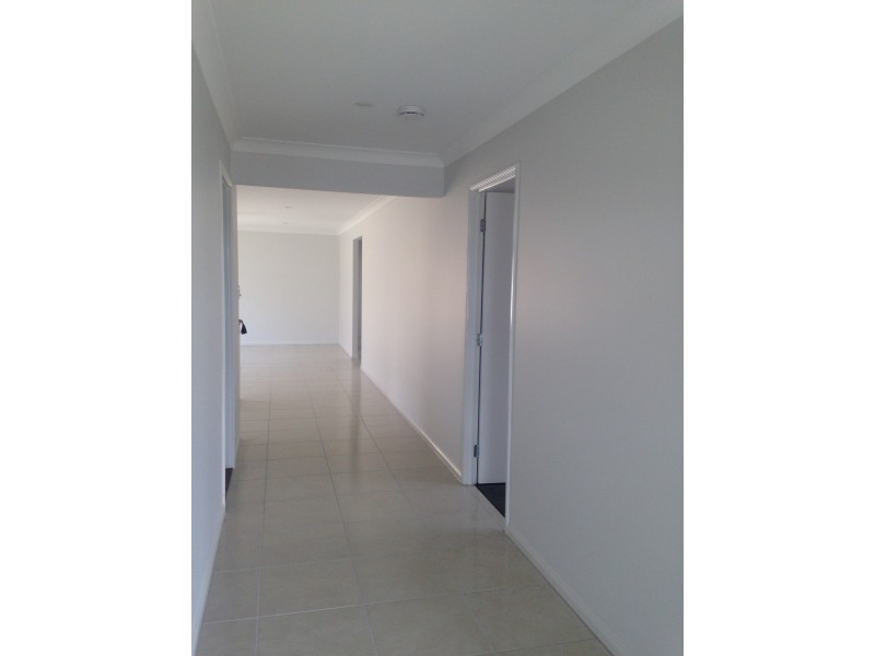 6 Culgoa Drive, Plainland QLD 4341