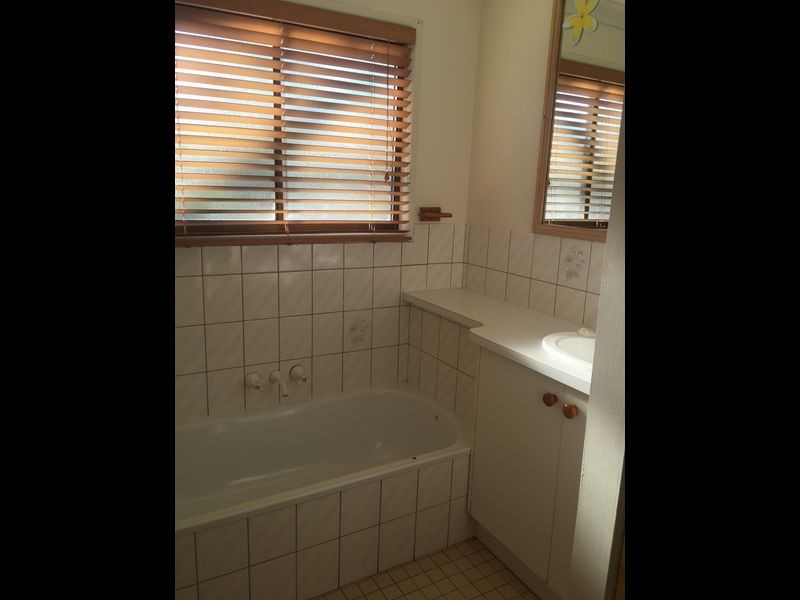 Kensington Grove QLD 4341