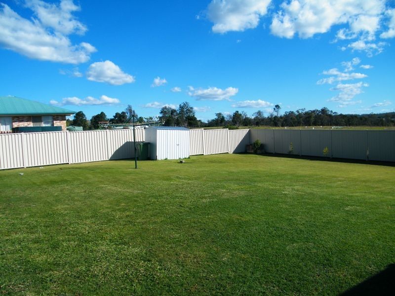 9 Macadamia Drive, Lowood QLD 4311