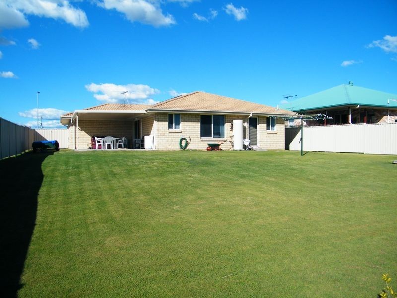 9 Macadamia Drive, Lowood QLD 4311