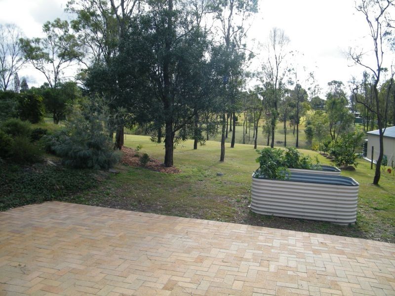 5 Grebe Court, Laidley Heights QLD 4341