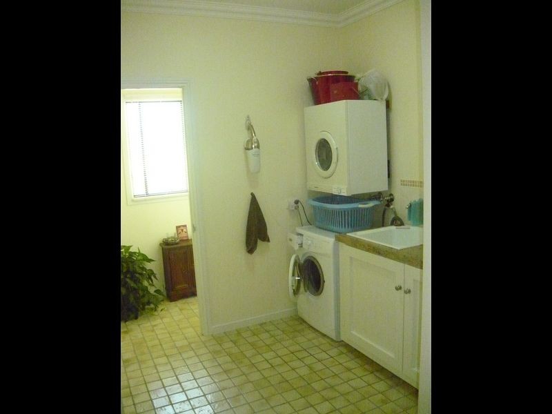 Calvert QLD 4340