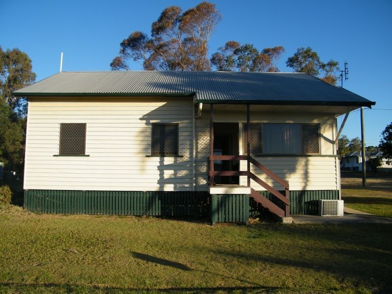 38 Mort Street, Laidley QLD 4341