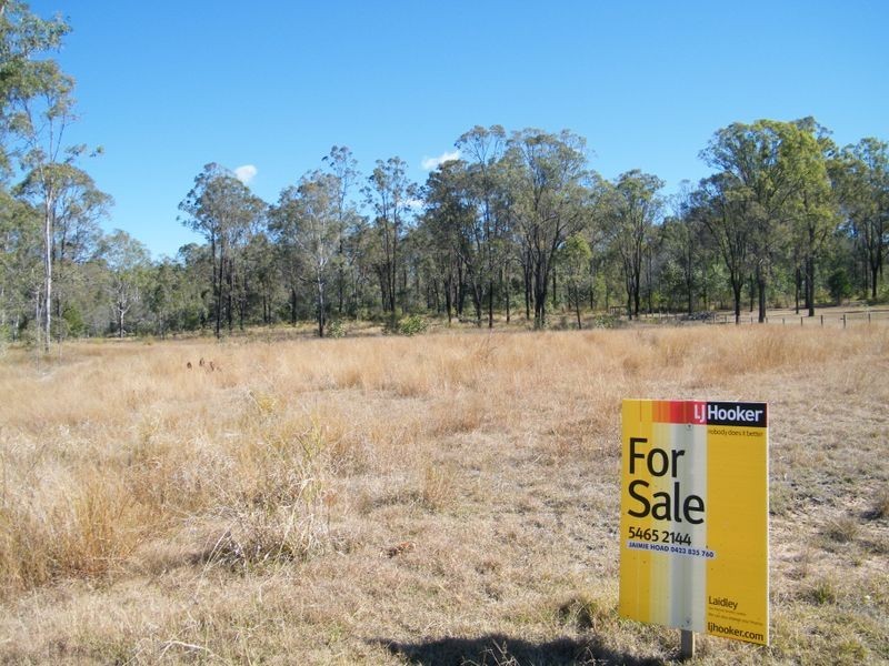 213 Stephenson Crescent, Kensington Grove QLD 4341