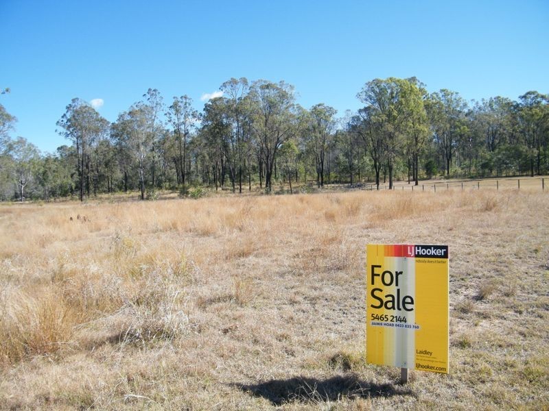 213 Stephenson Crescent, Kensington Grove QLD 4341