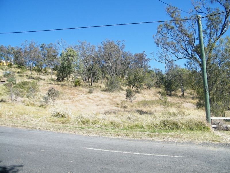 8 Howard Court, Plainland QLD 4341