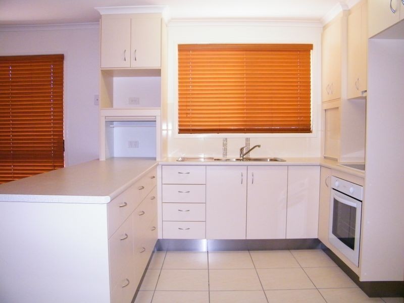 17 Dyer Street, Forest Hill QLD 4342