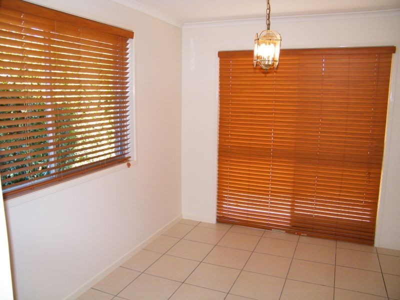 17 Dyer Street, Forest Hill QLD 4342