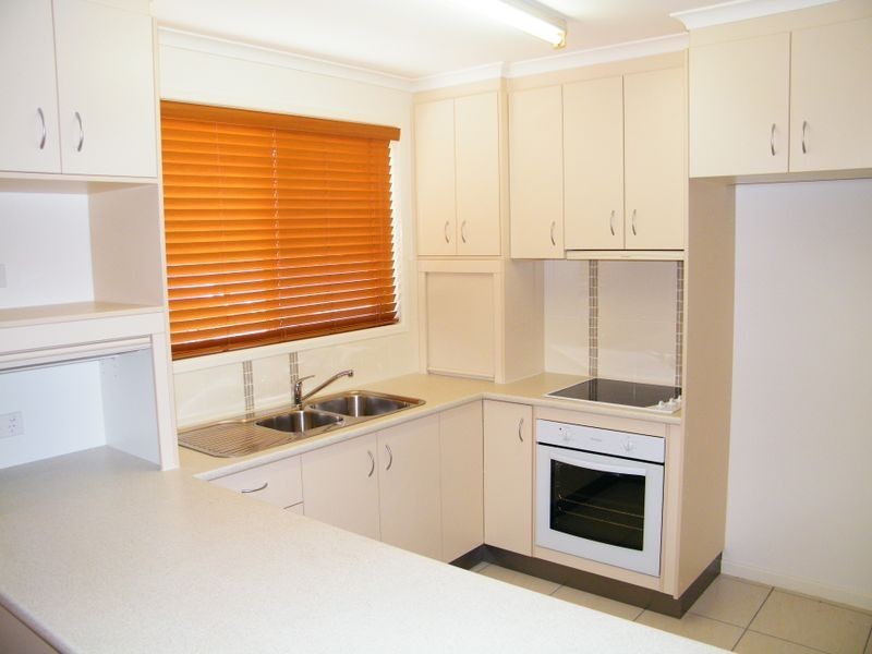 17 Dyer Street, Forest Hill QLD 4342