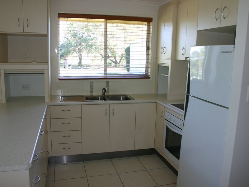 17 Dyer Street, Forest Hill QLD 4342