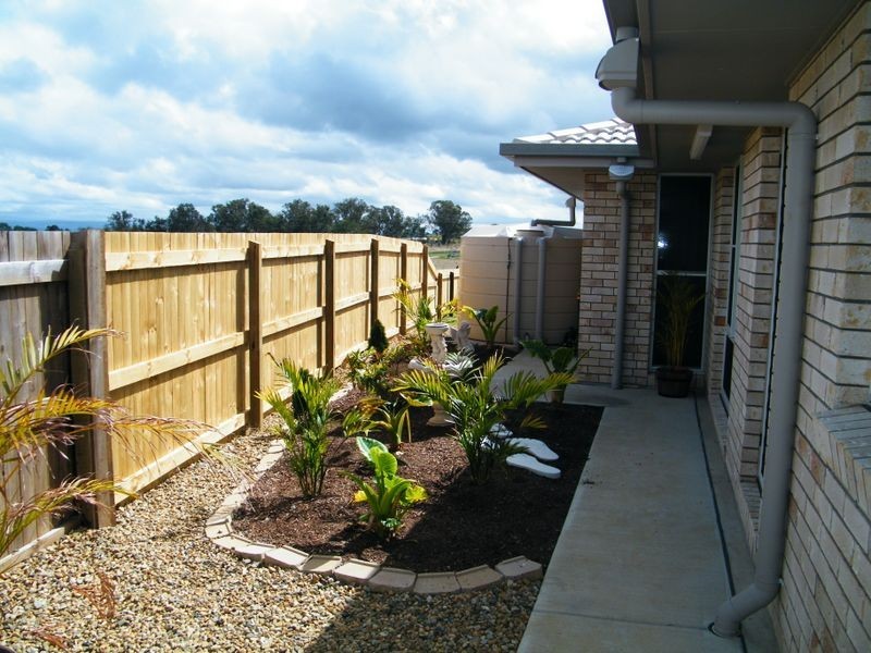21 Peppertree Place, Plainland QLD 4341