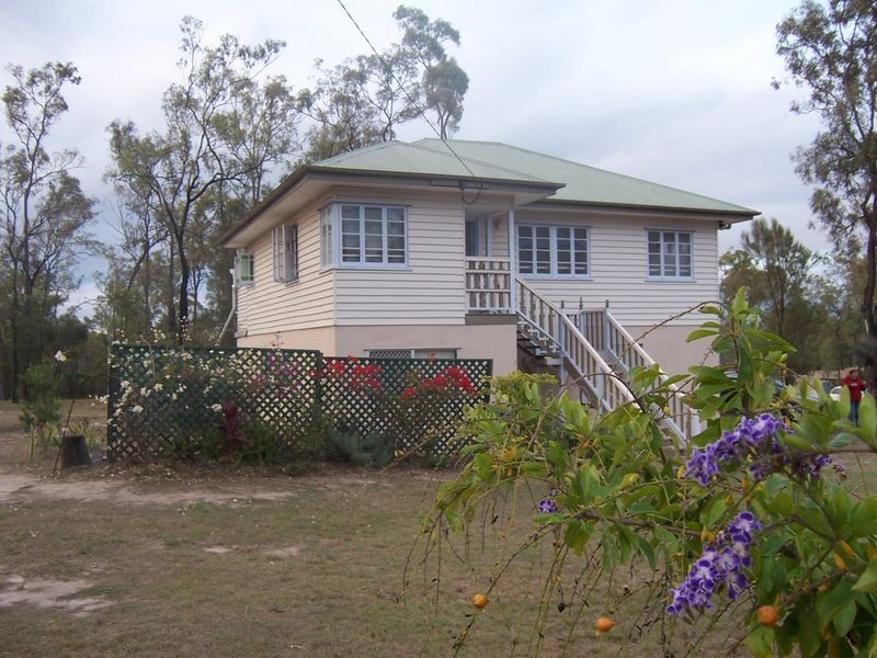 16 Burgess Road, Laidley Heights QLD 4341