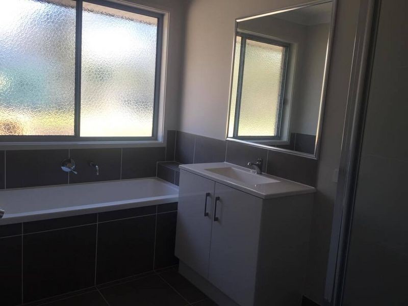 Glenore Grove QLD 4342