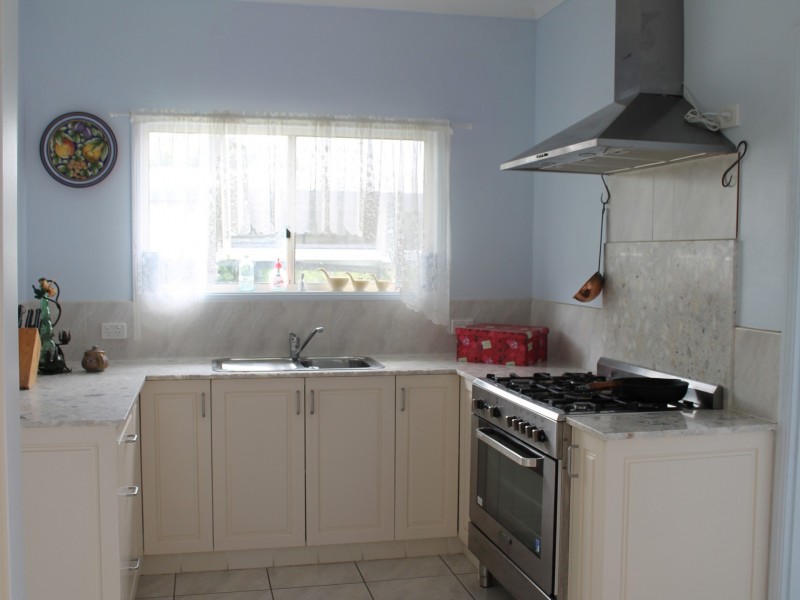 6 George Street, Marburg QLD 4346