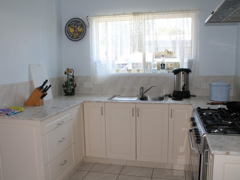 6 George Street, Marburg QLD 4346