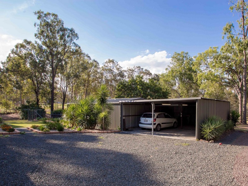 12 Waddington Parade, Plainland QLD 4341