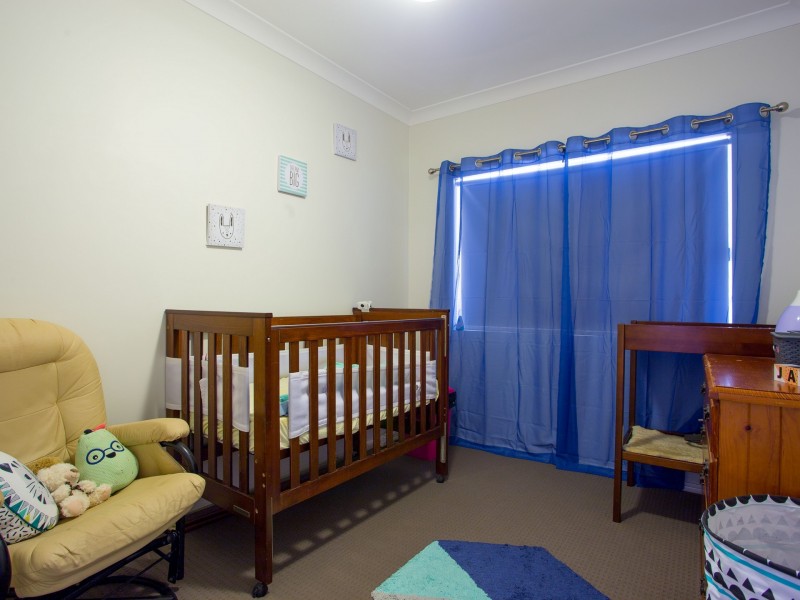 12 Waddington Parade, Plainland QLD 4341