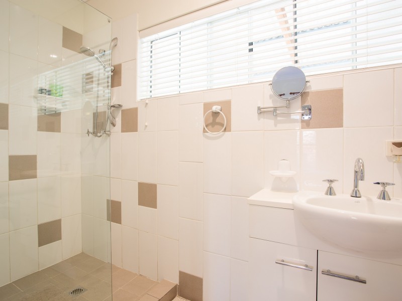 12 Waddington Parade, Plainland QLD 4341