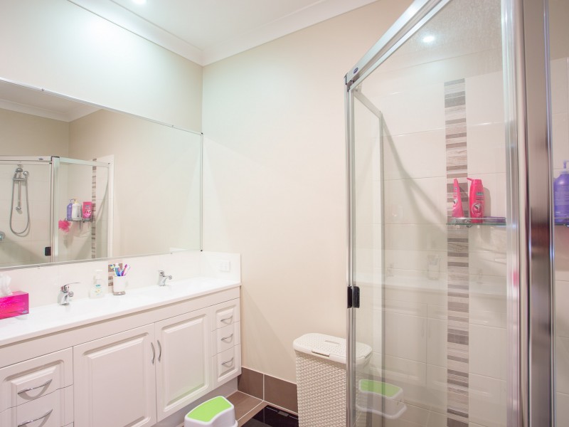 Kensington Grove QLD 4341