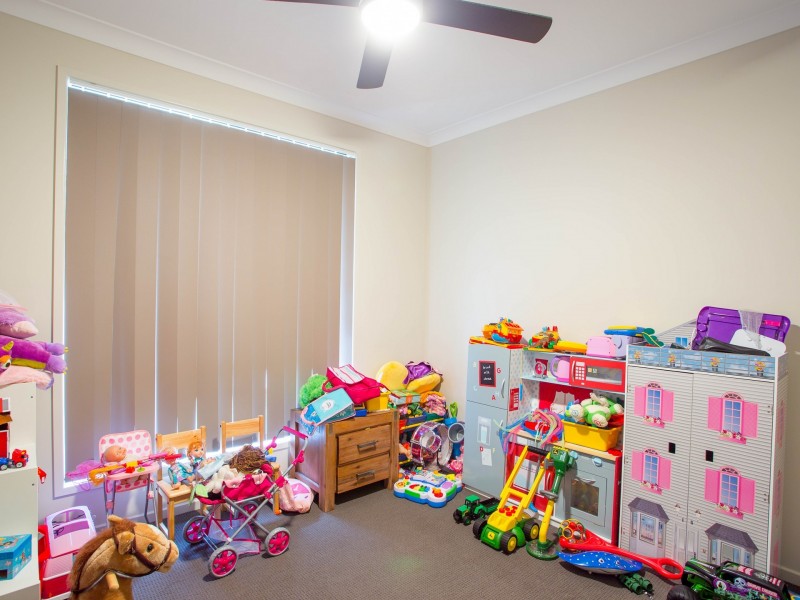 Kensington Grove QLD 4341