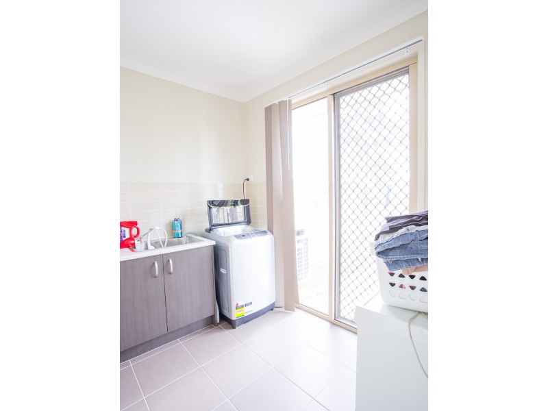 Kensington Grove QLD 4341