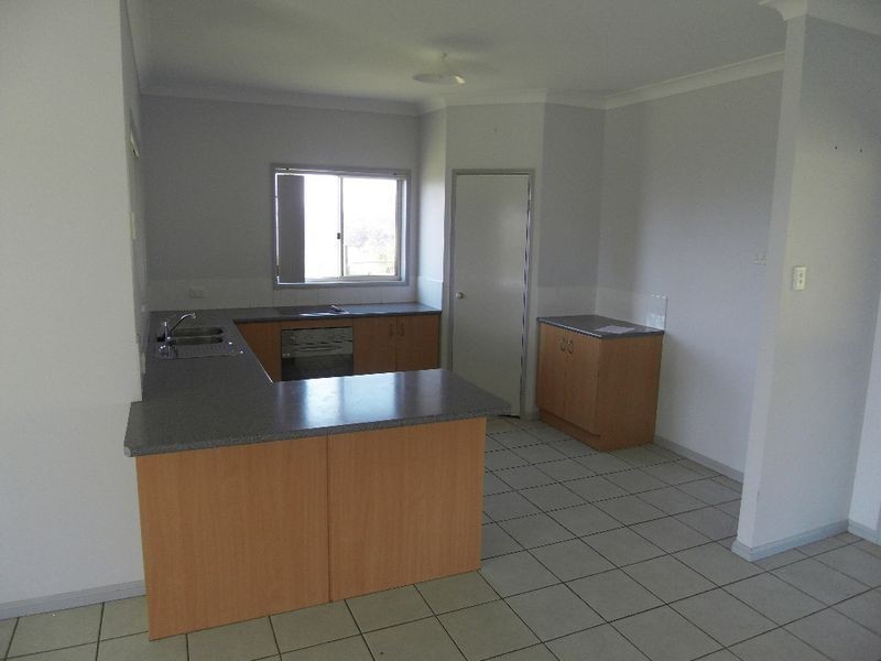 4 Simpson Drive, Mulgowie QLD 4341