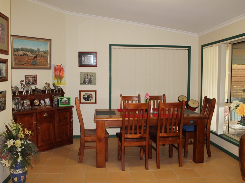 21 Challenge Avenue, Kensington Grove QLD 4341