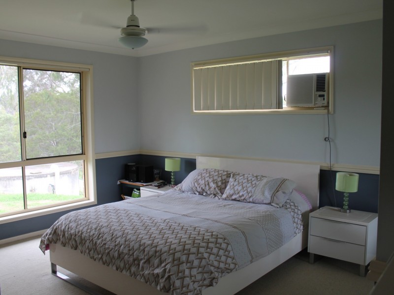 21 Challenge Avenue, Kensington Grove QLD 4341