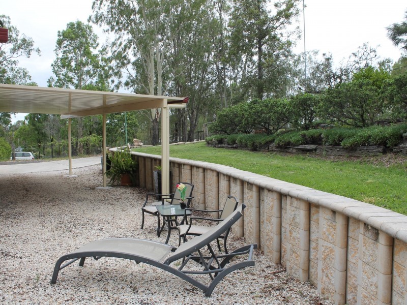 21 Challenge Avenue, Kensington Grove QLD 4341